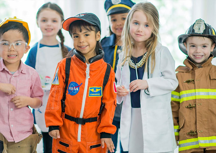 Little Zak's Academy | Top 5 Benefits of Language Lessons for Children