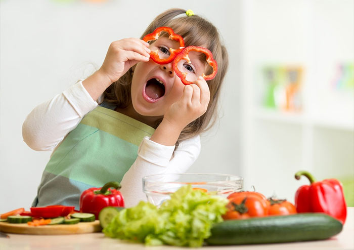 Little Zak's Academy | Secrets to Teaching Healthy Eating Habits