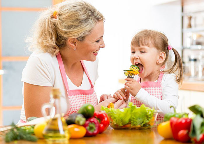 Little Zak's Academy | Secrets to Teaching Healthy Eating Habits